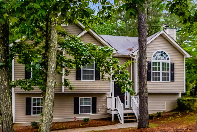 property at 4671 Tradewinds Ct