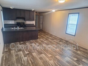 Sun Valley Mobile Home Estates in Jackson, MI - Building Photo - Building Photo