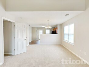 104 Rampart St in Dallas, GA - Foto de edificio - Building Photo