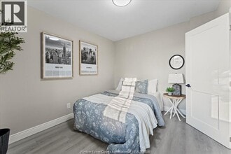 1530 ALBERT in Windsor, ON - Building Photo - Building Photo