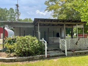 1111 W Hickory St in Sylacauga, AL - Building Photo - Building Photo
