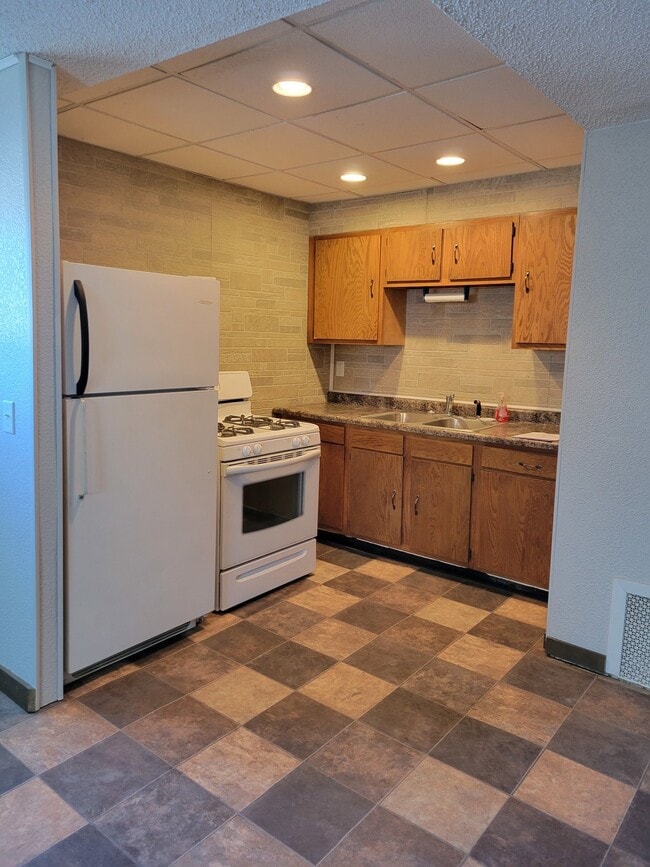 property at 208 W Main St