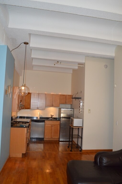 12 Stoneholm St in Boston, MA - Building Photo - Building Photo