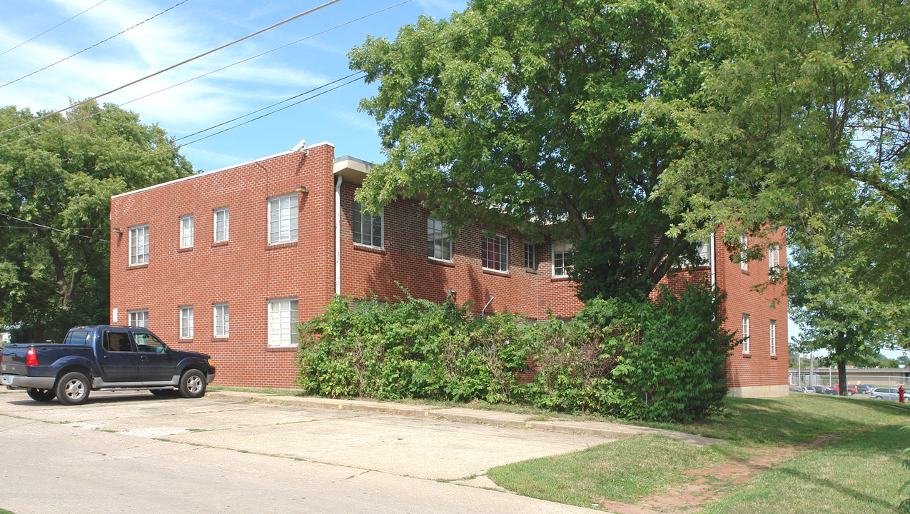 1433-1435 SW Lincoln St in Topeka, KS - Foto de edificio