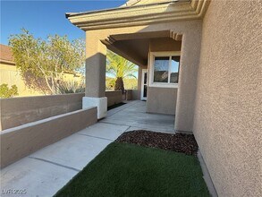 1396 Couperin Dr in Henderson, NV - Building Photo - Building Photo