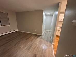 958 Wethersfield Ave in Hartford, CT - Building Photo - Building Photo