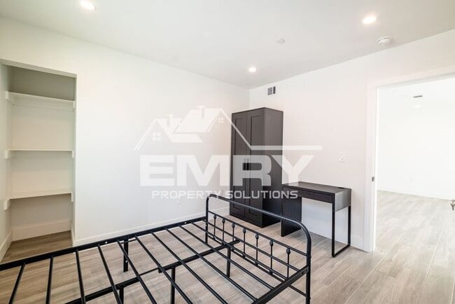 property at 3759 Dalton Ave