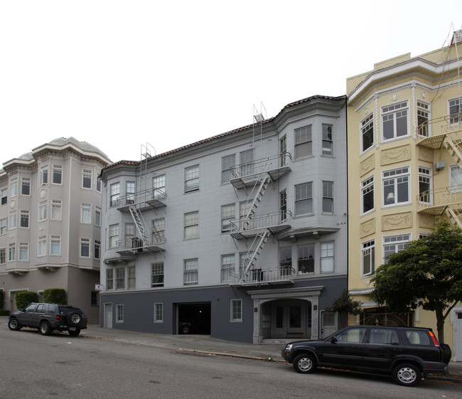 1229 Chestnut St in San Francisco, CA - Building Photo - Building Photo