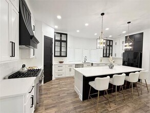 4602 Sycamore St in Dallas, TX - Building Photo - Building Photo