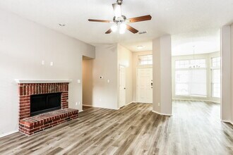 7026 Lo Chalmers Ln in Garland, TX - Building Photo - Building Photo