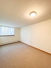 3609 Grand Ave S in Minneapolis, MN - Building Photo - Interior Photo
