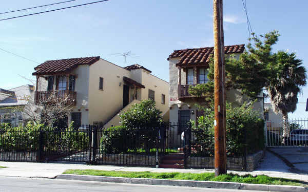 1125 S Ardmore Ave in Los Angeles, CA - Building Photo - Building Photo