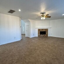 1403 High Thicket Ct in Spring, TX - Building Photo - Building Photo