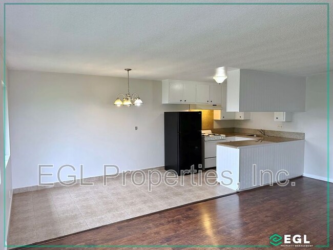 14727 Prairie Ave in Lawndale, CA - Building Photo - Building Photo