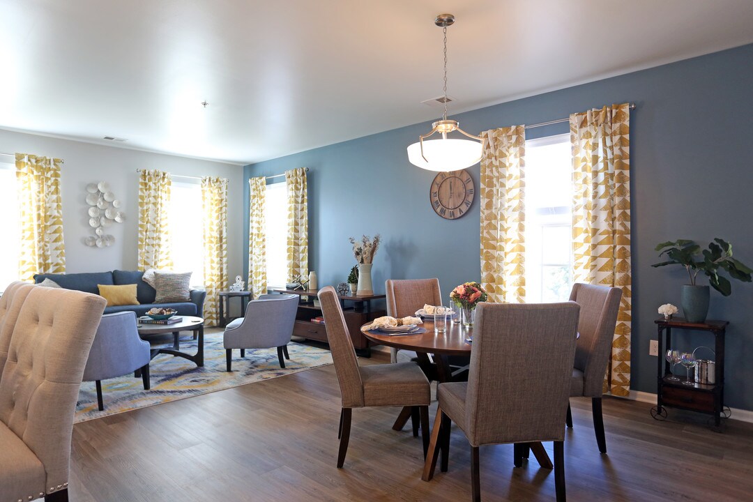 Siena Luxury Residences in Cinnaminson, NJ - Building Photo