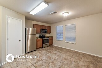 4822 Orchid Star in San Antonio, TX - Building Photo - Building Photo