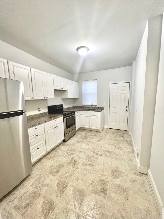 1606 N Washington St photo'