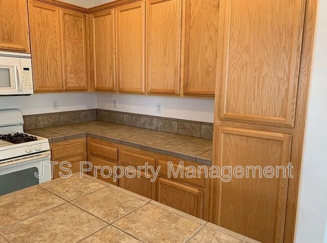 506 Navigator Dr in Lincoln, CA - Building Photo - Building Photo