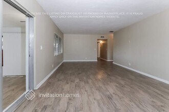 126 S 11th St in Lantana, FL - Foto de edificio - Building Photo