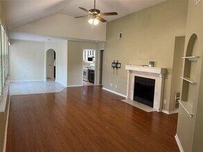16917 Ardisia Dr in Pflugerville, TX - Building Photo - Building Photo