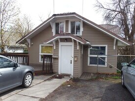 917/917.5-9175 W A St in Moscow, ID - Building Photo