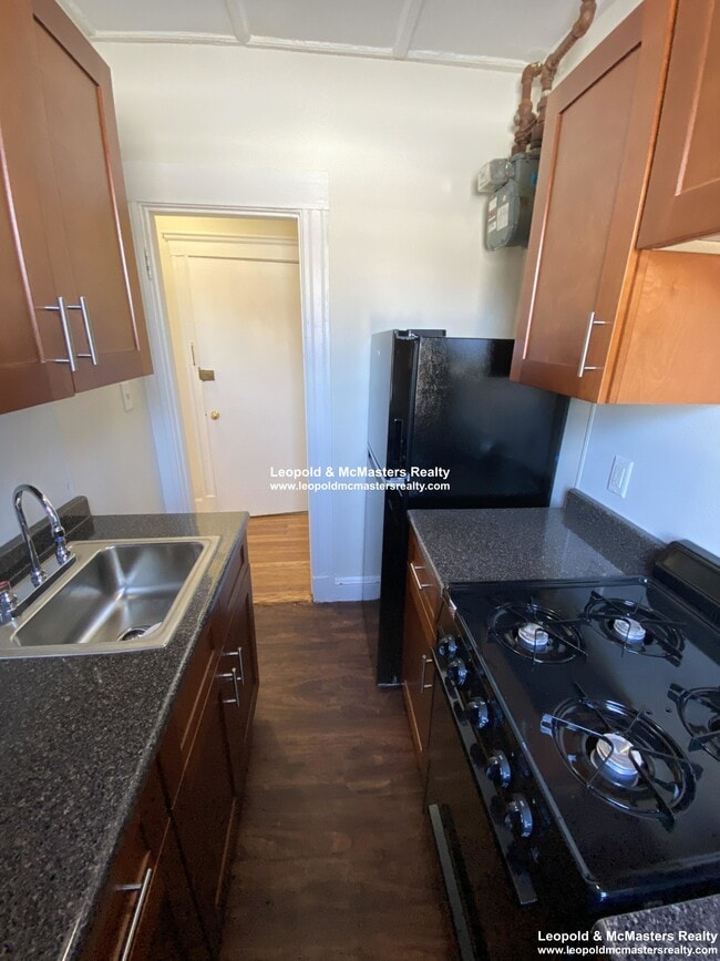 1192 Boylston St, Unit 5
