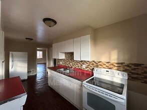 960 Sherwood Dr in Dayton, OH - Building Photo - Building Photo