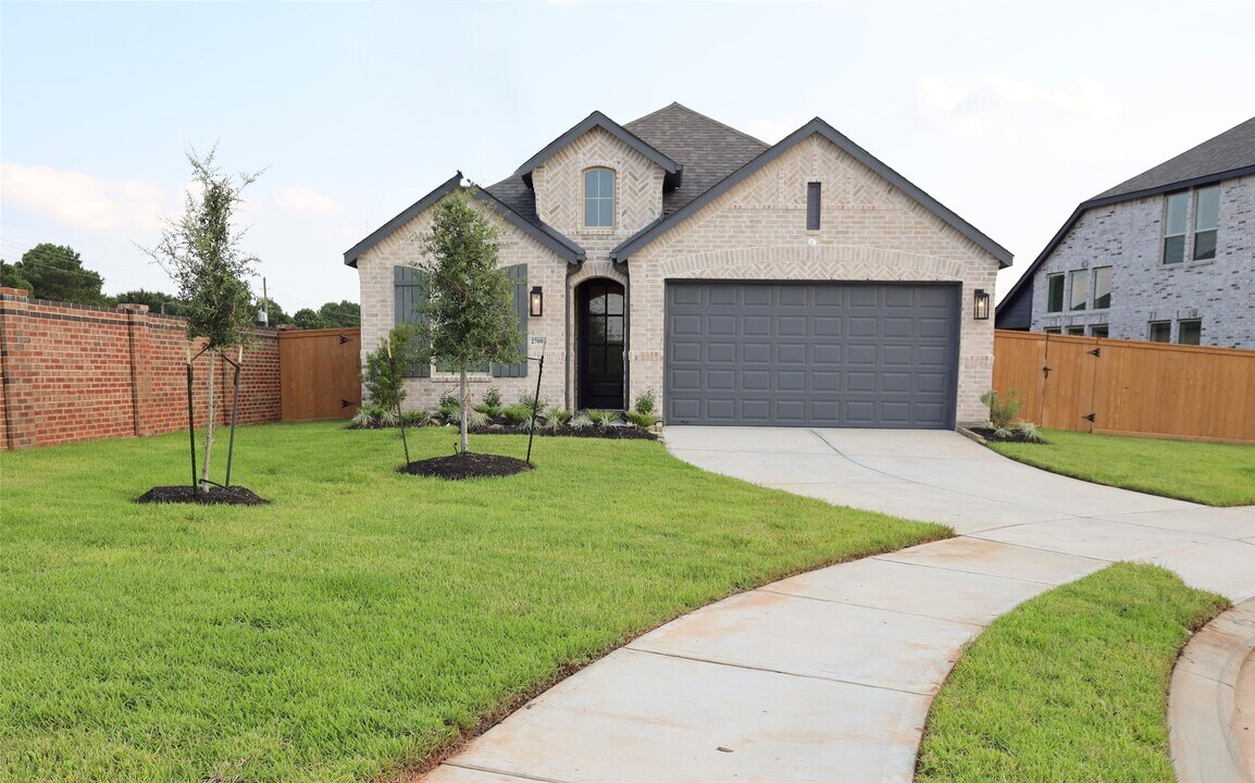 27003 Golden Isle Ln in Katy, TX - Foto de edificio