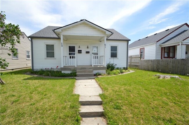 property at 61 S 6th Ave