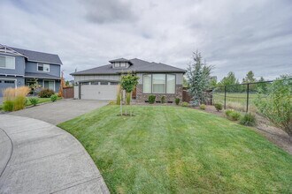 3448 N Abernathy Cir in Ridgefield, WA - Building Photo - Building Photo