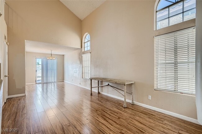 6568 Lemitar Dr in Las Vegas, NV - Building Photo - Building Photo