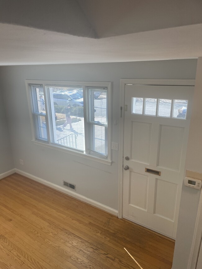 633 N Nelson St in Arlington, VA - Building Photo - Building Photo