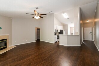 14036 Crestwick Dr W in Jacksonville, FL - Building Photo - Building Photo