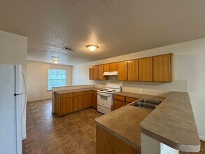 303 S 42nd St, Unit # C in Killeen, TX - Foto de edificio - Building Photo