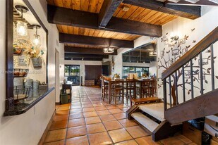 19440 NE 26th Ave in Miami, FL - Building Photo