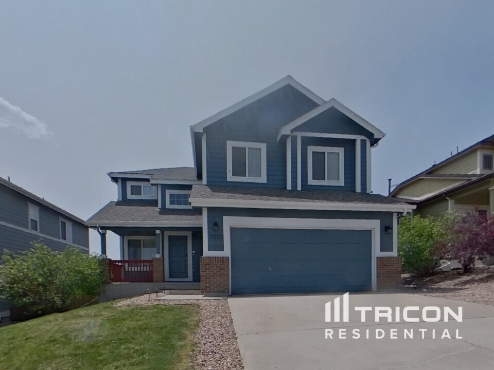 7635 Canyon Oak Dr in Colorado Springs, CO - Building Photo