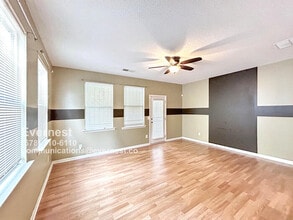 1406 Bayrose Cir in East Point, GA - Building Photo - Building Photo
