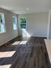 15 Twiggs Ln in Taylors, SC - Building Photo - Building Photo