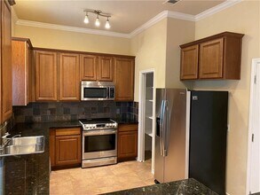 2670 Crazyhorse Pass in Austin, TX - Building Photo - Building Photo