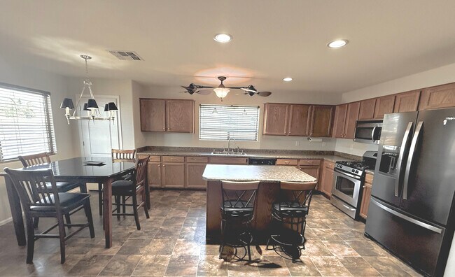 1504 E Leslie Ave in Queen Creek, AZ - Building Photo - Building Photo