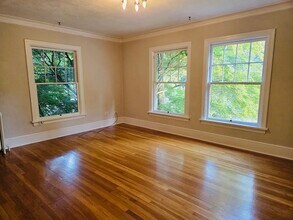 720 6th Ave, Unit #202 in Tacoma, WA - Building Photo - Building Photo