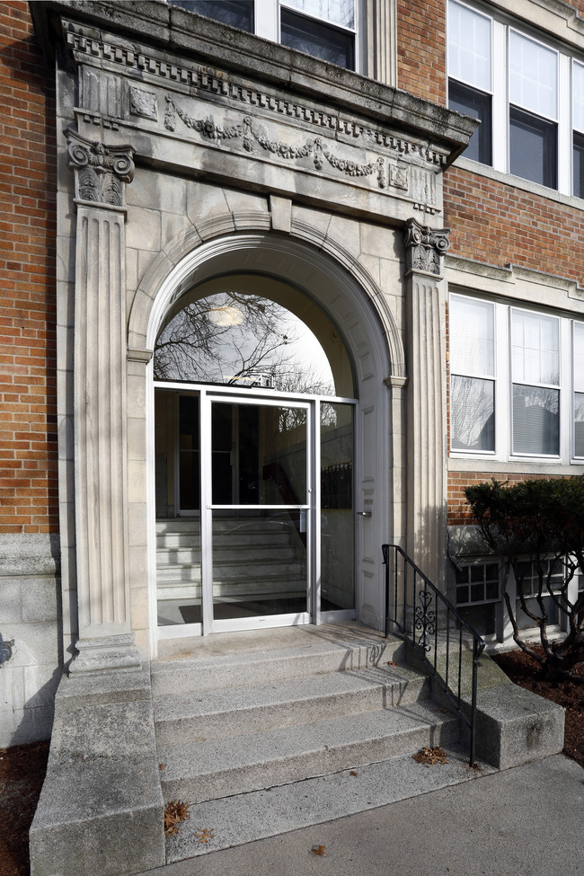 37-41 Wendell St in Cambridge, MA - Foto de edificio - Building Photo