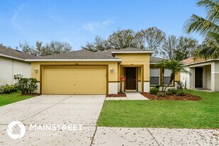 310 Crichton St in Ruskin, FL - Building Photo