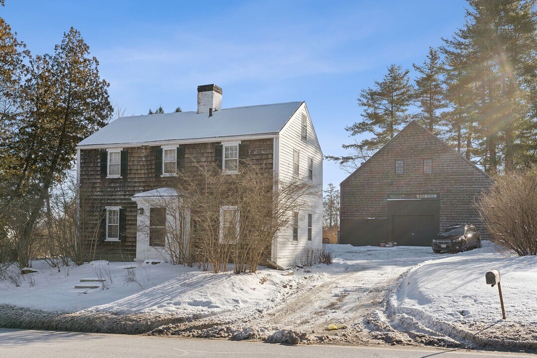 1824 Congress St in Portland, ME - Building Photo