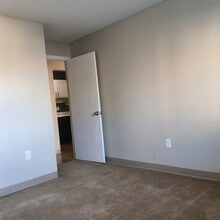 180 Fulton St in Fall River, MA - Building Photo - Building Photo