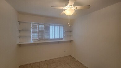 1012 Jacober Ave in Bakersfield, CA - Building Photo - Building Photo