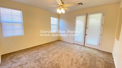 2365 W Sleepy Ranch Rd-Unit -#308 in Phoenix, AZ - Building Photo - Building Photo