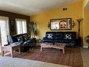 39095 Sweetwater Dr in Palm Desert, CA - Building Photo - Building Photo