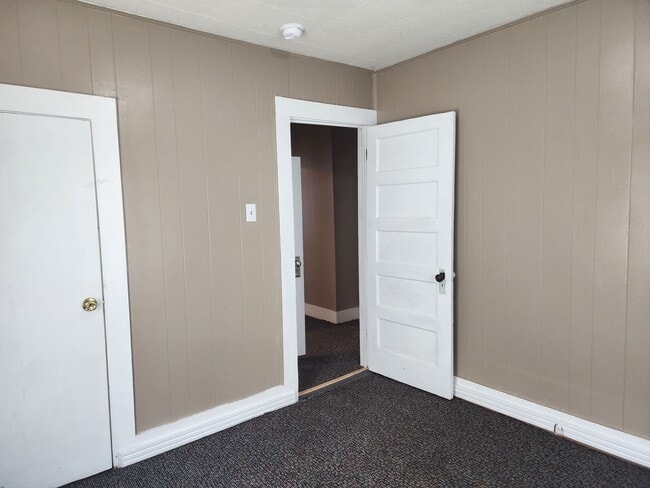 809 S Avenue A in Portales, NM - Building Photo - Building Photo