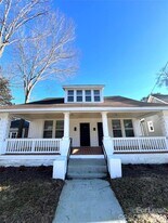 711 S Jackson St in Salisbury, NC - Building Photo